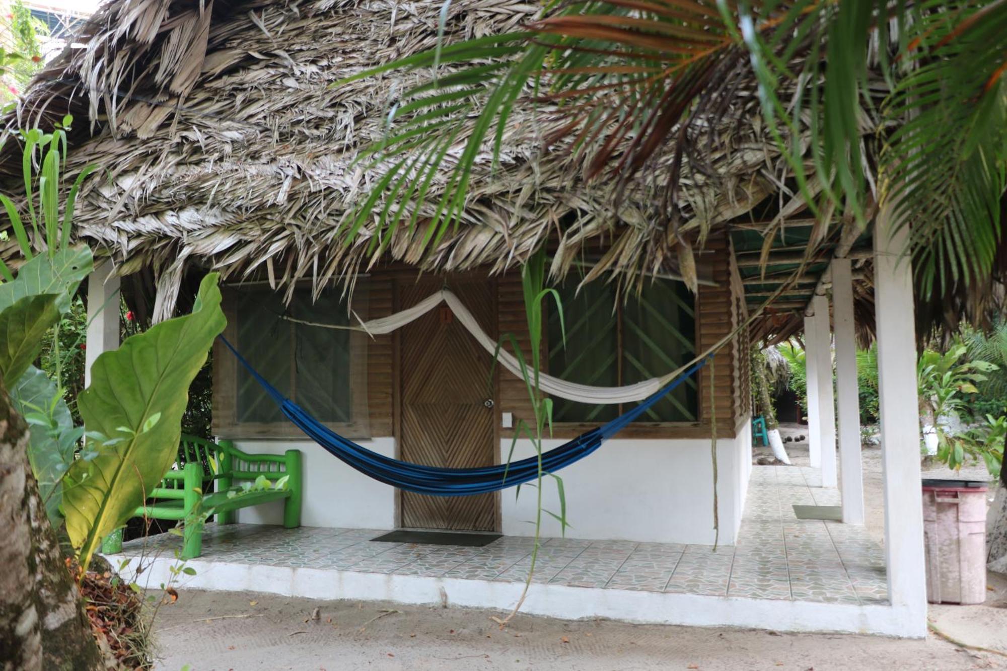 Hotel Salvador Gaviota Lívingston Kültér fotó